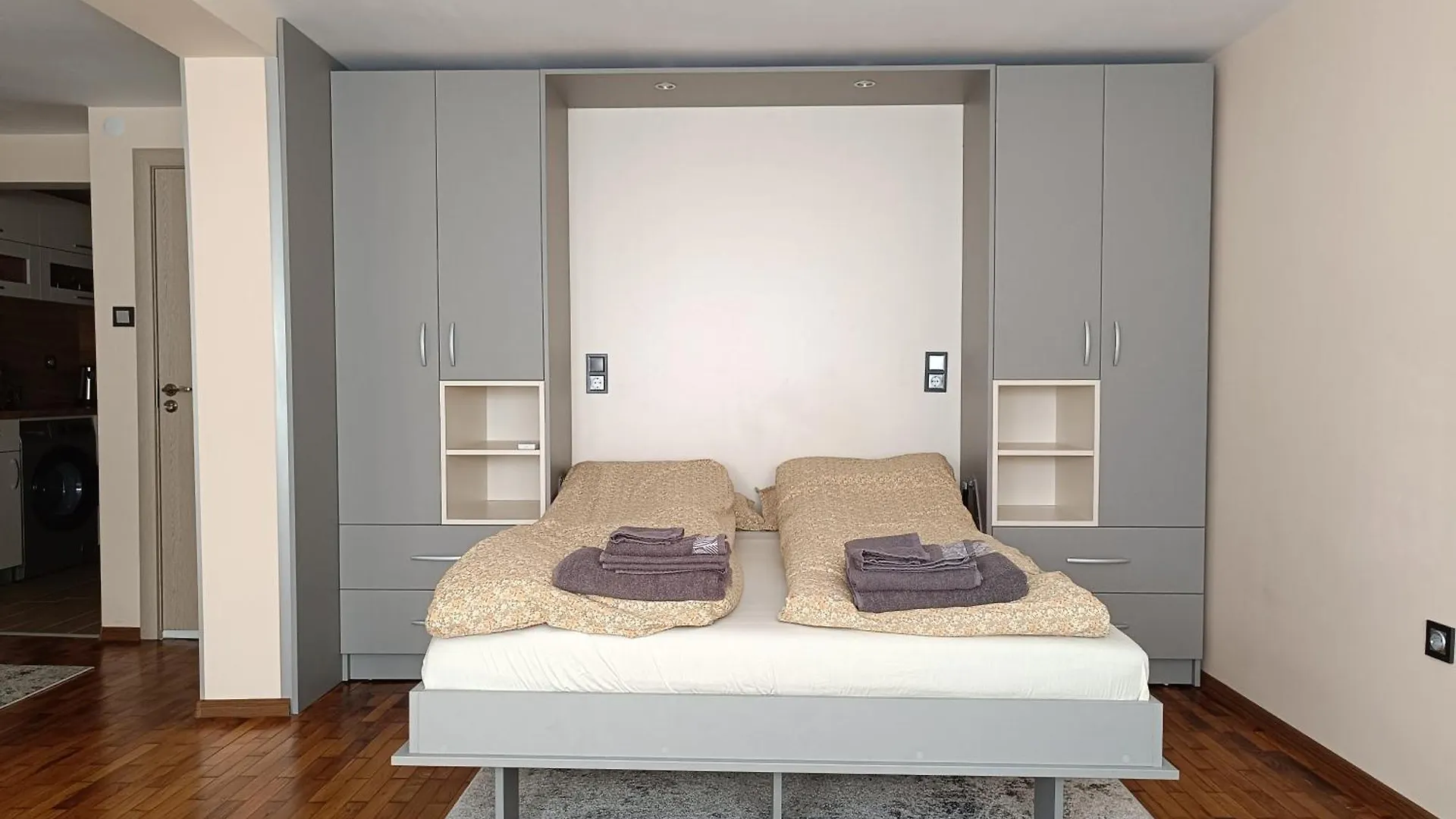 Apartment Апартамент Деси Burgas