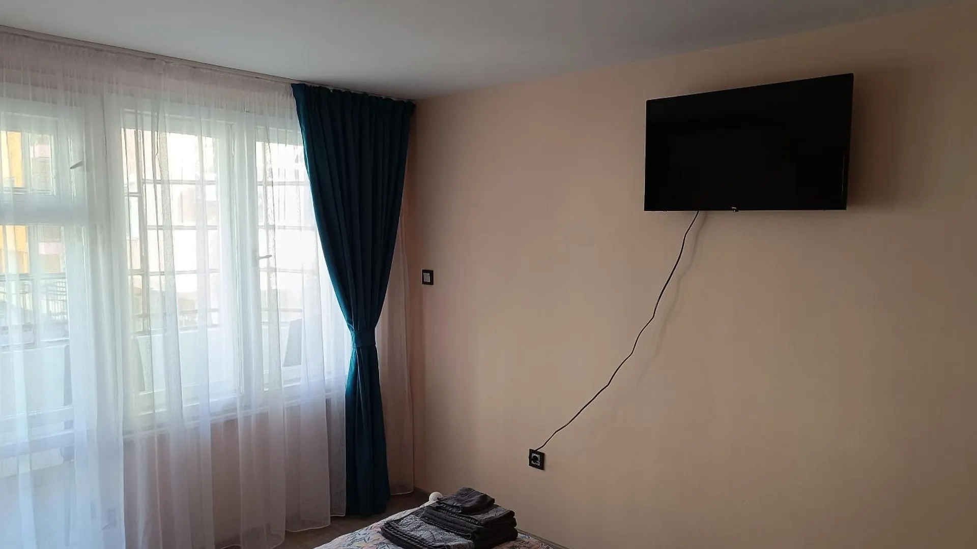 Апартамент Деси Burgas